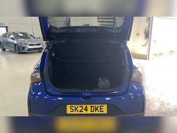 Used Hyundai i20 2024 for sale - 78132151: Photo