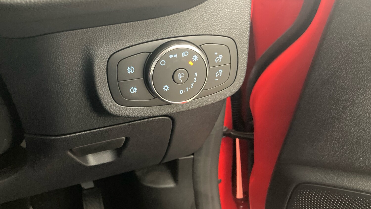 Used Ford Fiesta 2022 for sale - 78176415: Photo 28