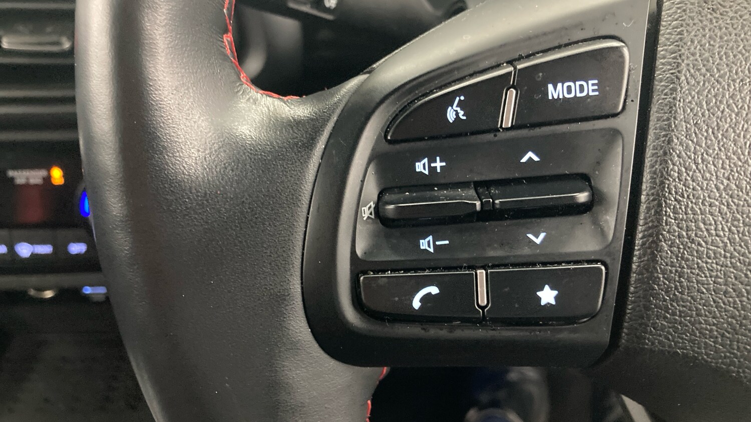 Used Hyundai i10 2024 for sale - 76427766: Photo 25