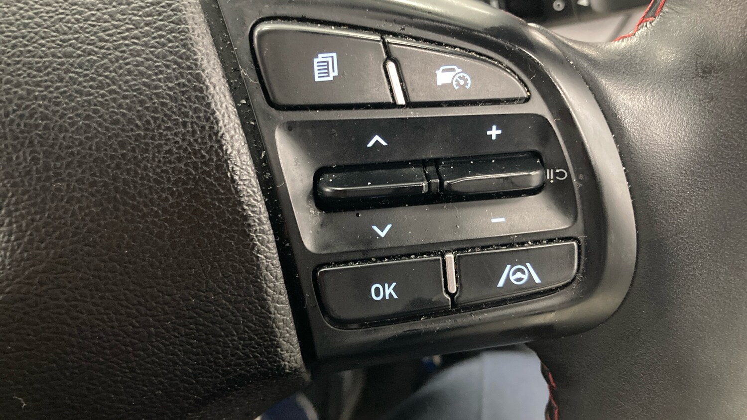 Used Hyundai i10 2024 for sale - 76427766: Photo 26