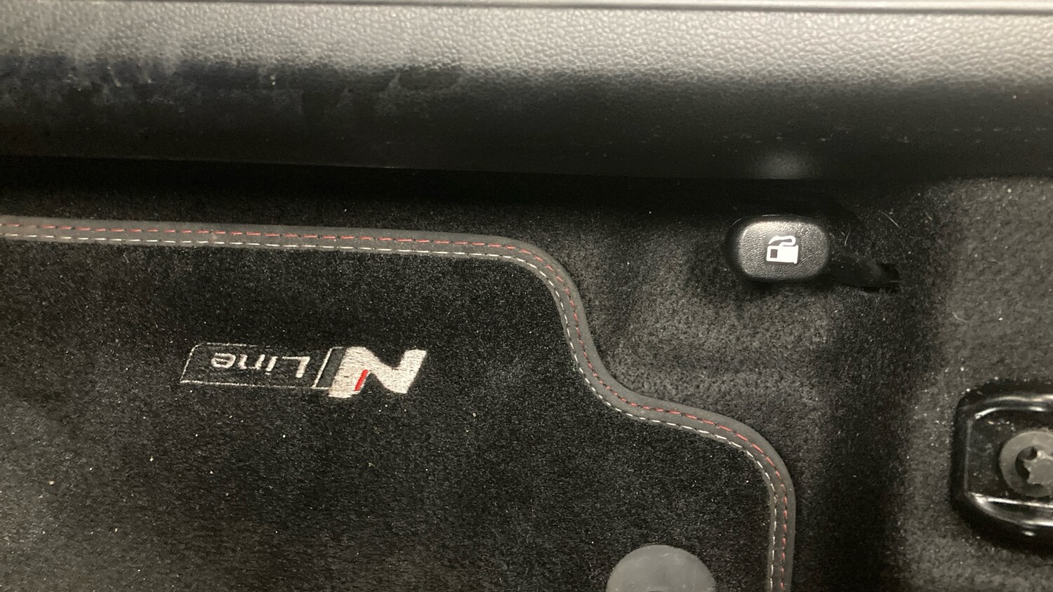 Used Hyundai i10 2024 for sale - 76427766: Photo 29