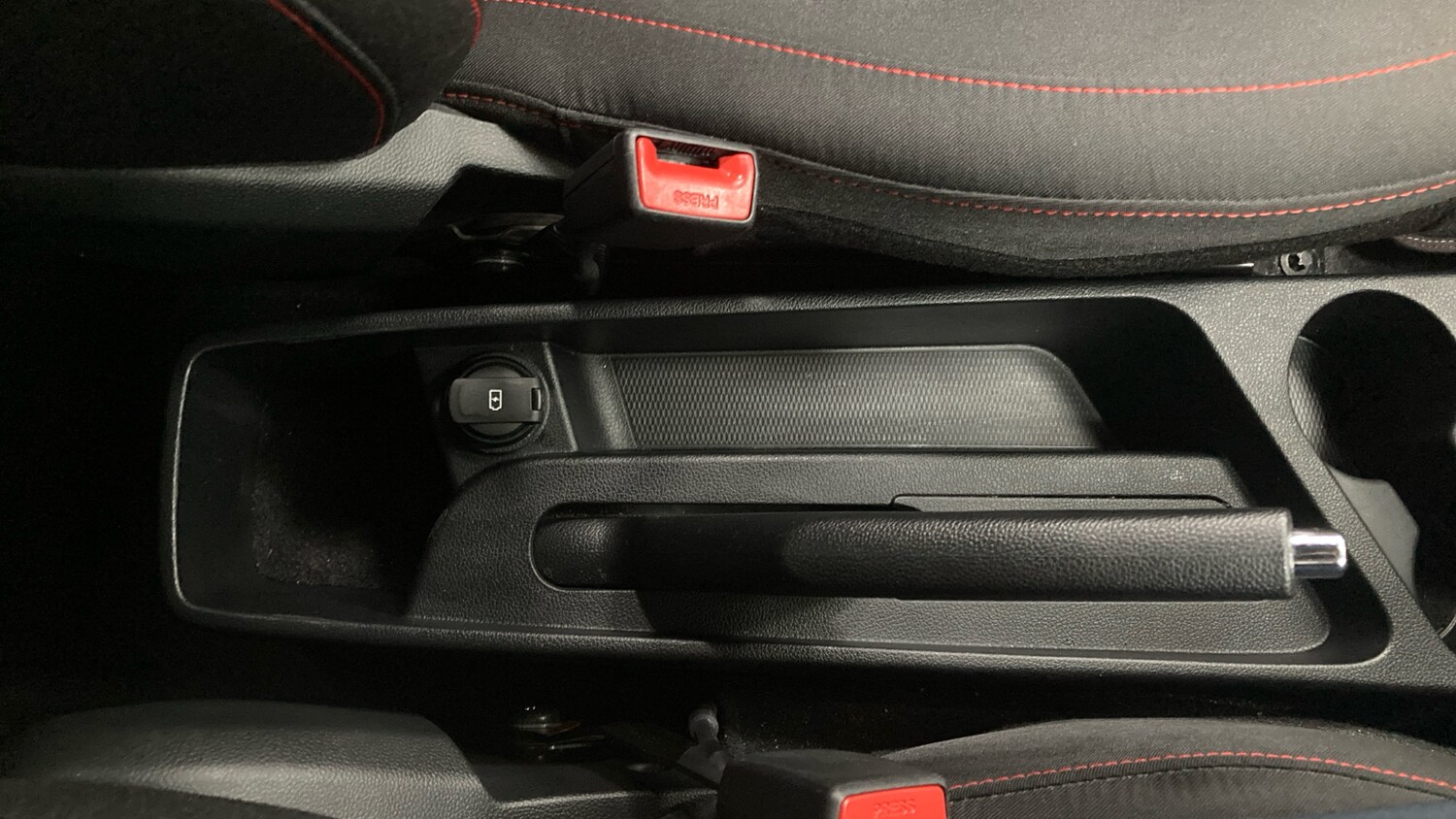 Used Hyundai i10 2024 for sale - 76427766: Photo 31