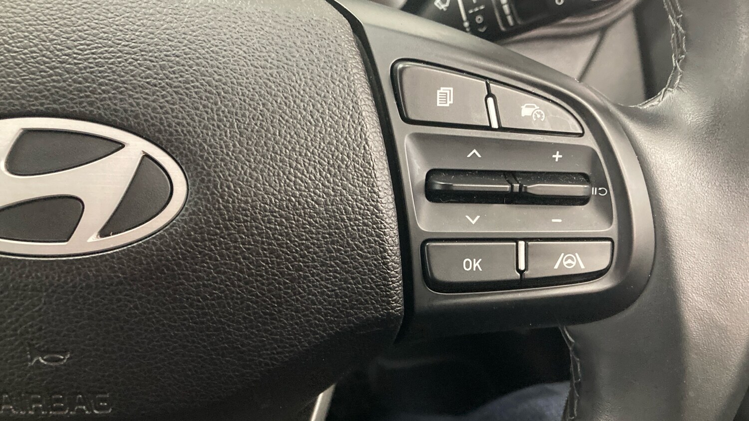 Used Hyundai i10 2024 for sale - 77590267: Photo 33