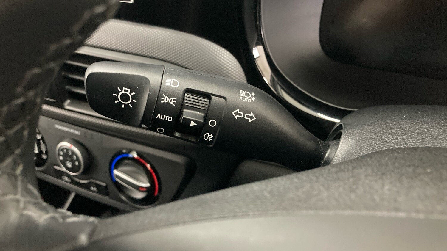 Used Hyundai i10 2024 for sale - 77590267: Photo 35