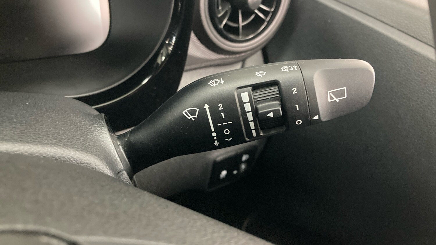 Used Hyundai i10 2024 for sale - 77590267: Photo 36