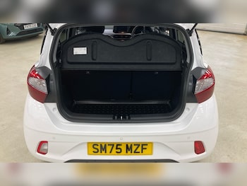 Used Hyundai i10 2025 for sale - 77462359: Photo