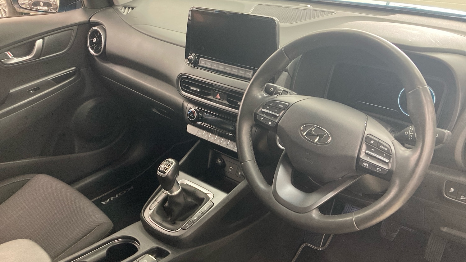 Used Hyundai KONA 2022 for sale - 75985091: Photo 11