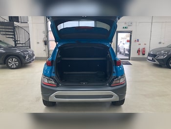 Used Hyundai KONA 2022 for sale - 75985091: Photo 4