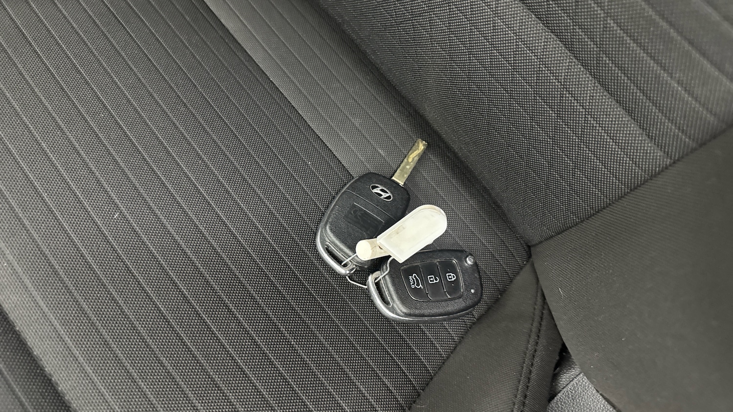 Used Hyundai i20 2023 for sale - 77271255: Photo 20