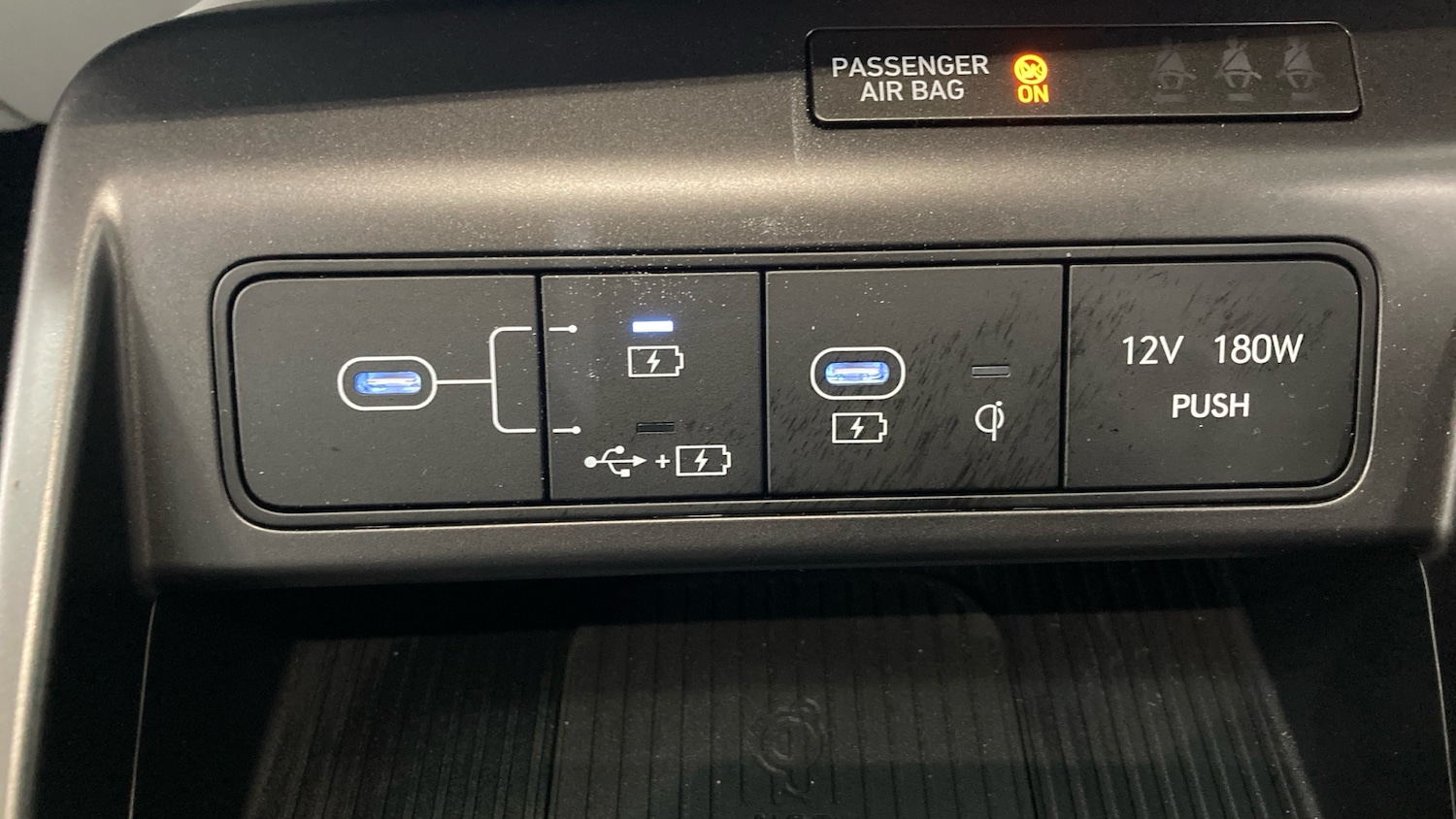 Used Hyundai KONA 2025 for sale - 76762337: Photo 23