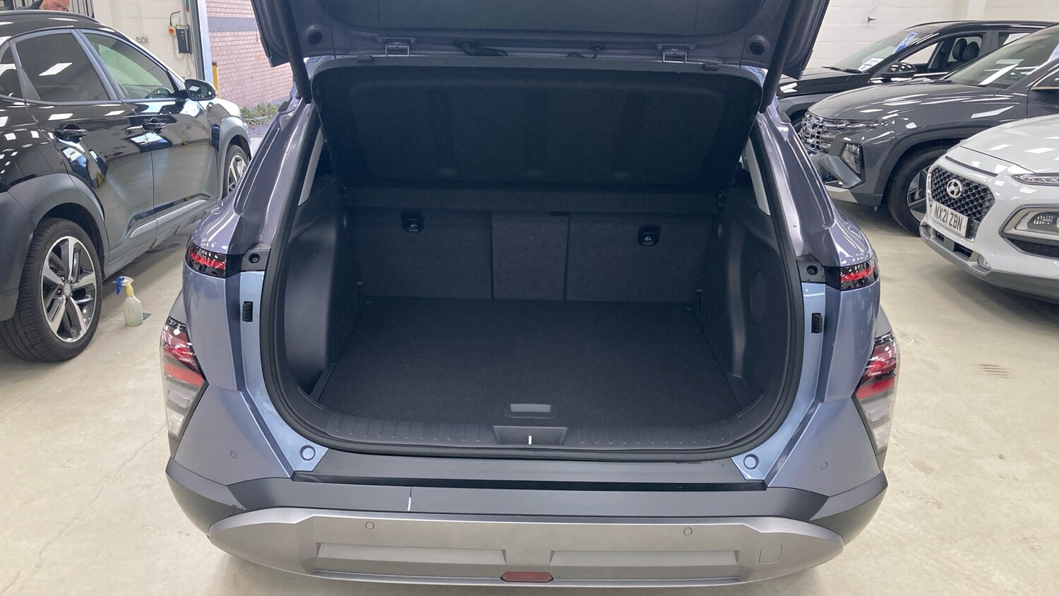 Used Hyundai KONA 2025 for sale - 76762337: Photo 4