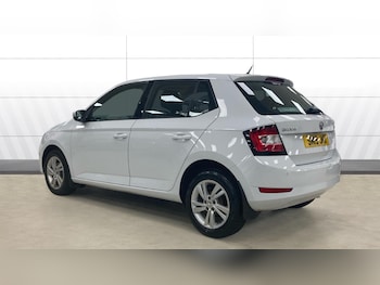 Used Skoda Fabia 2019 for sale - 77201135: Photo