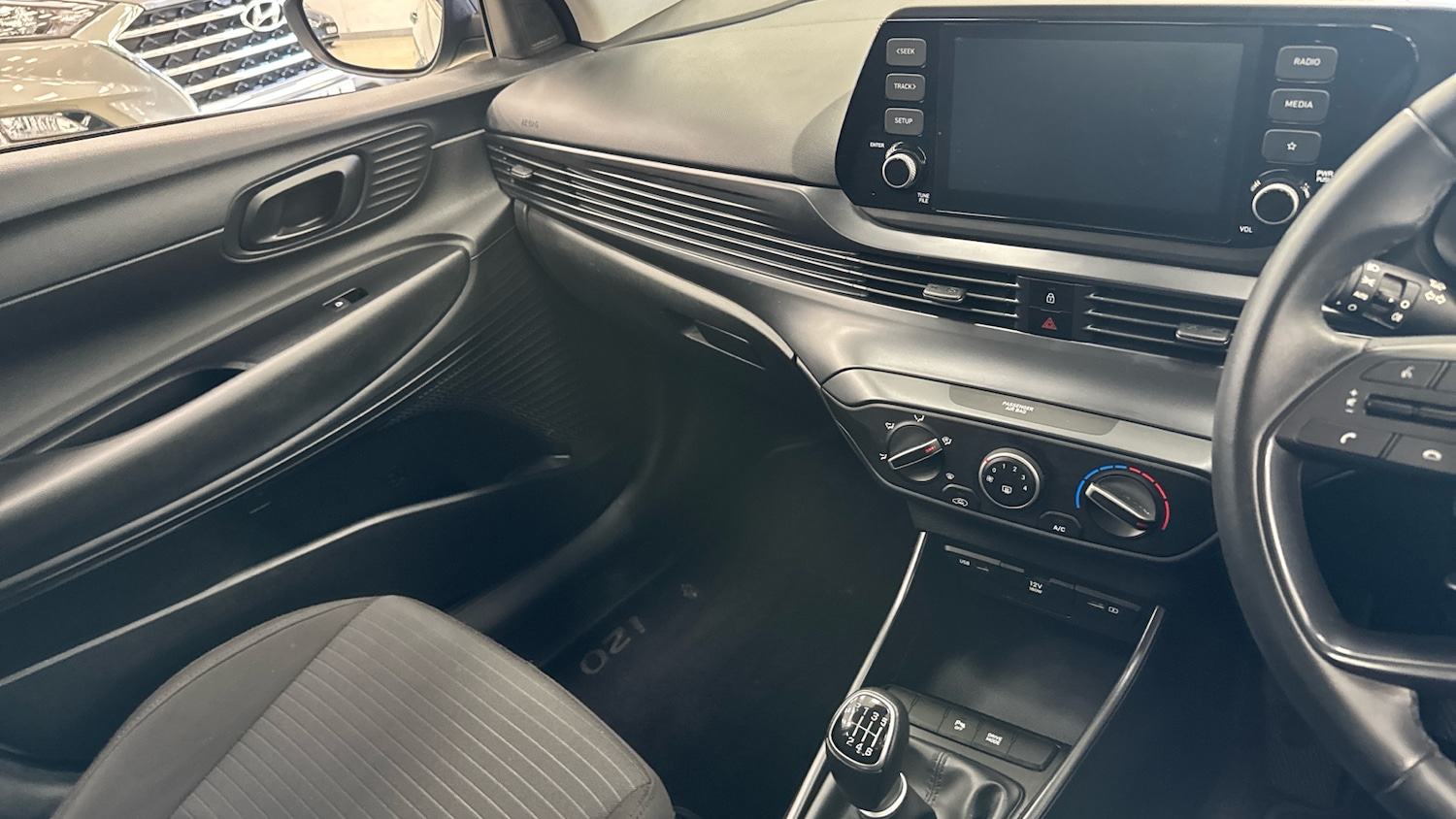 Used Hyundai i20 2023 for sale - 78080496: Photo 14