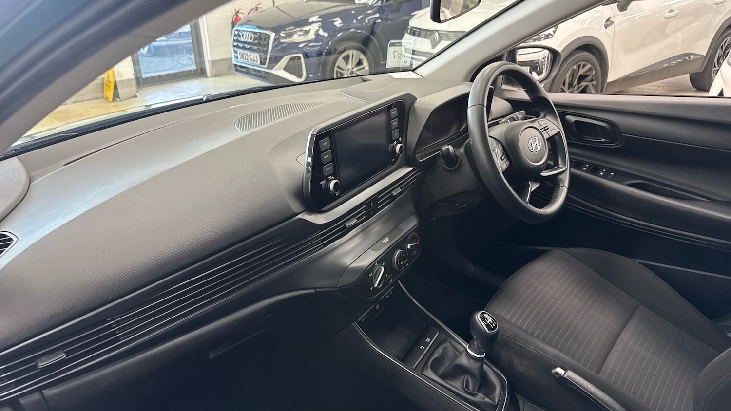 Used Hyundai i20 2023 for sale - 78080496: Photo 9