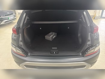 Used Hyundai KONA 2023 for sale - 78750445: Photo
