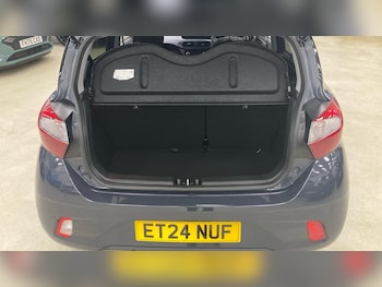 Used Hyundai i10 2024 for sale - 77517417: Photo