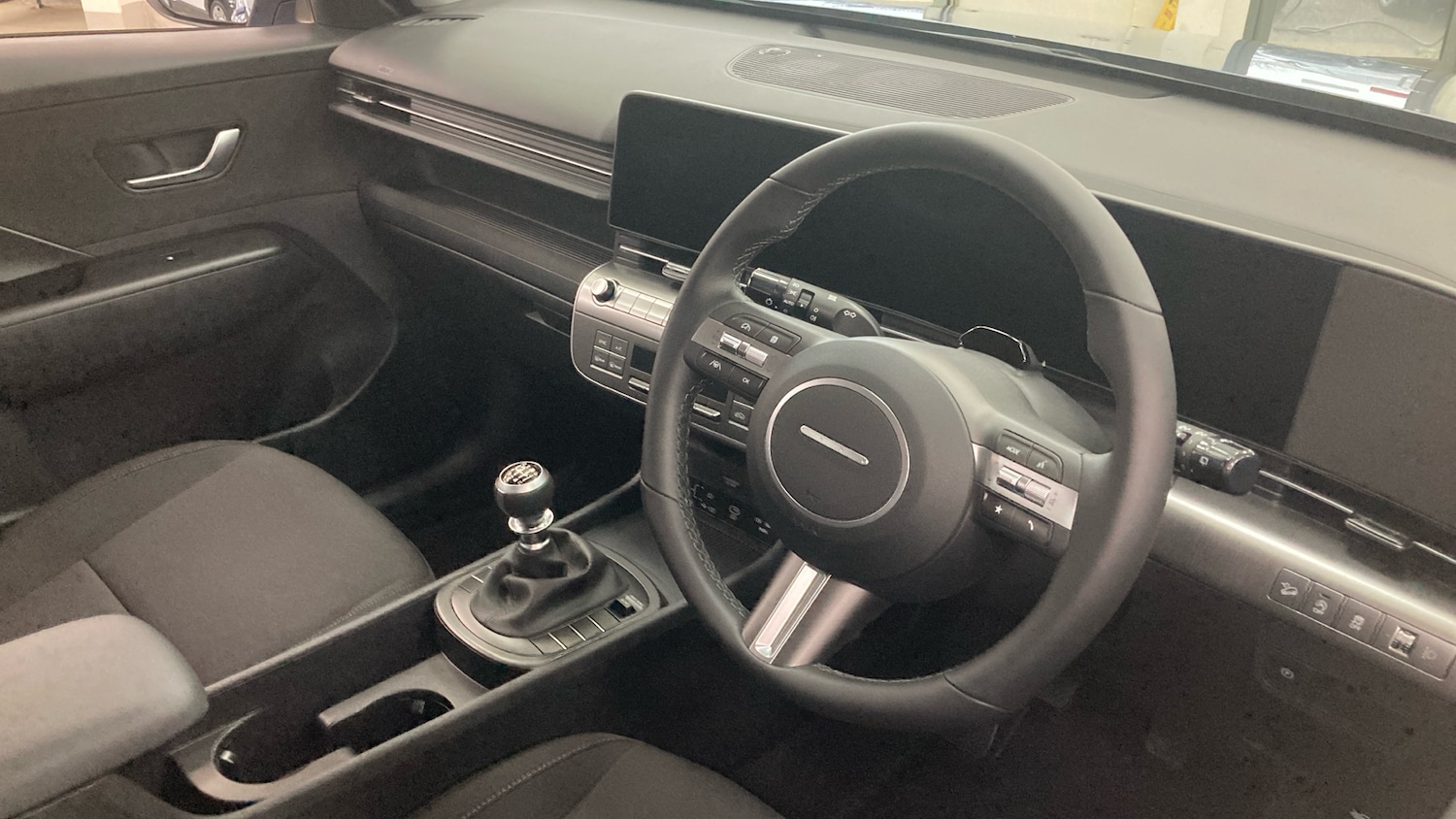 Used Hyundai KONA 2025 for sale - 77285433: Photo 11