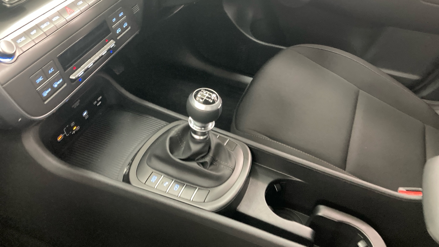 Used Hyundai KONA 2025 for sale - 77285433: Photo 13