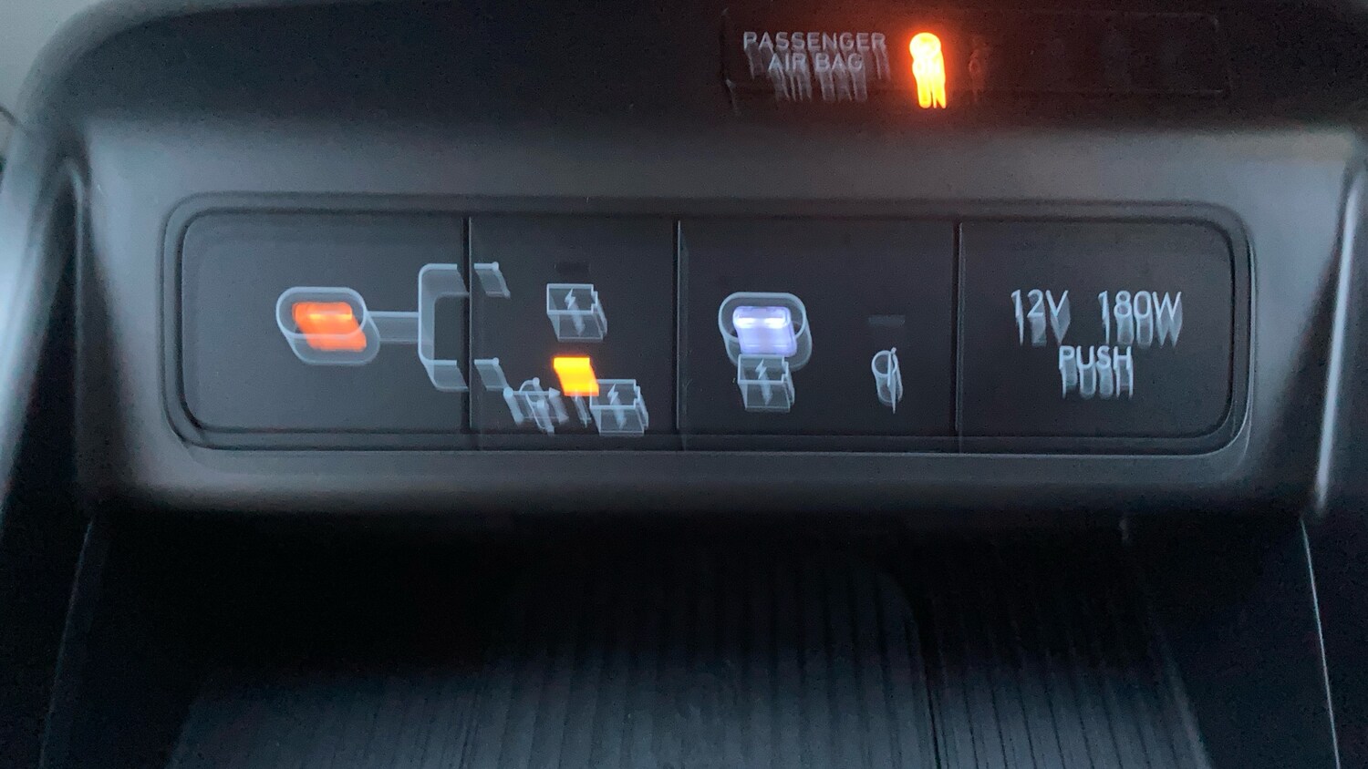 Used Hyundai KONA 2025 for sale - 76762338: Photo 24