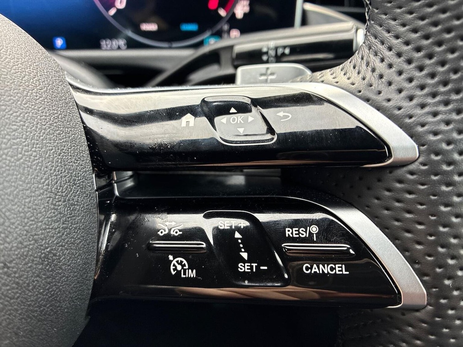 Used Mercedes-Benz E Class 2025 for sale - 76860091: Photo 27