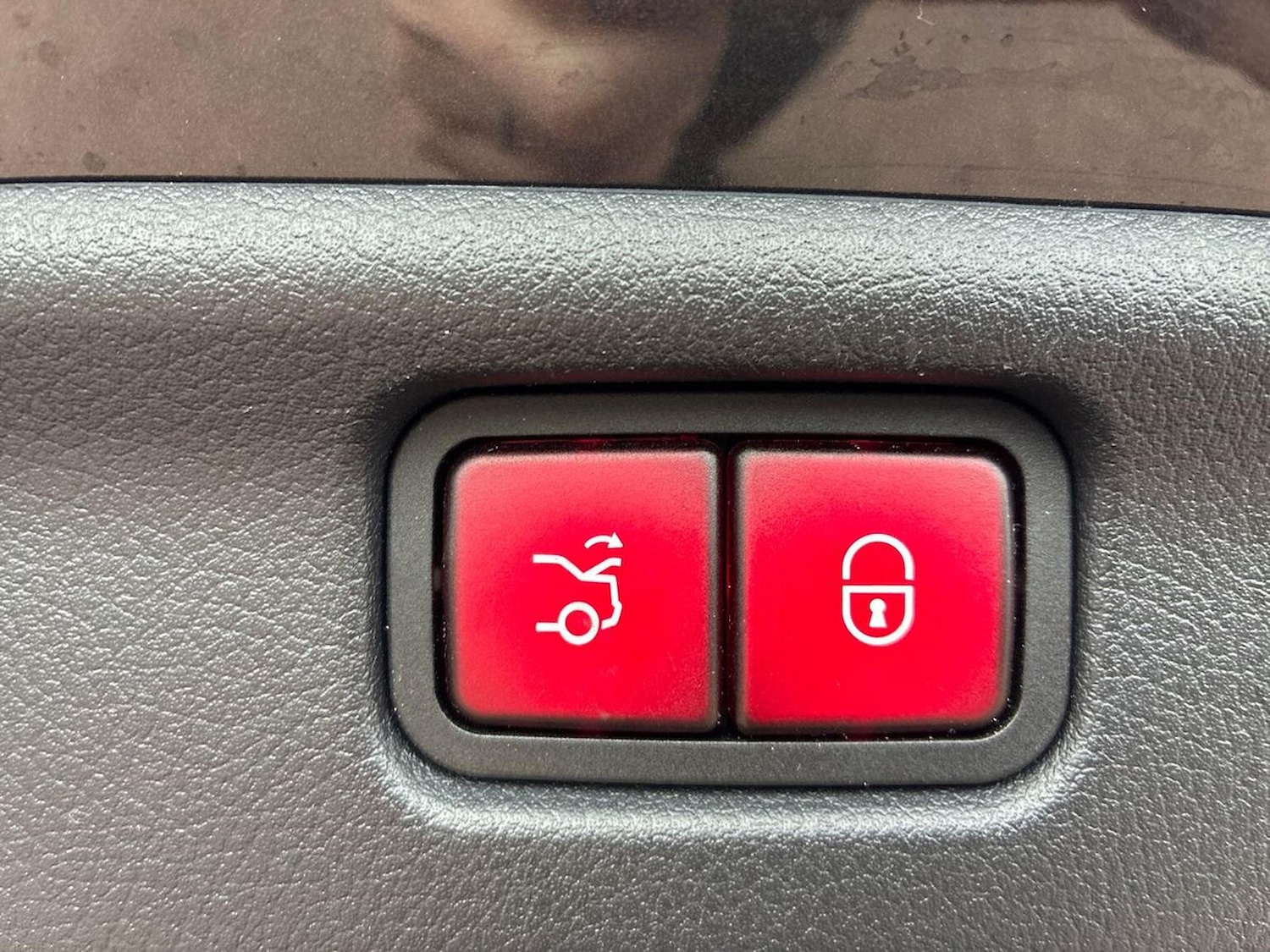 Used Mercedes-Benz C Class 2022 for sale - 76470977: Photo 40