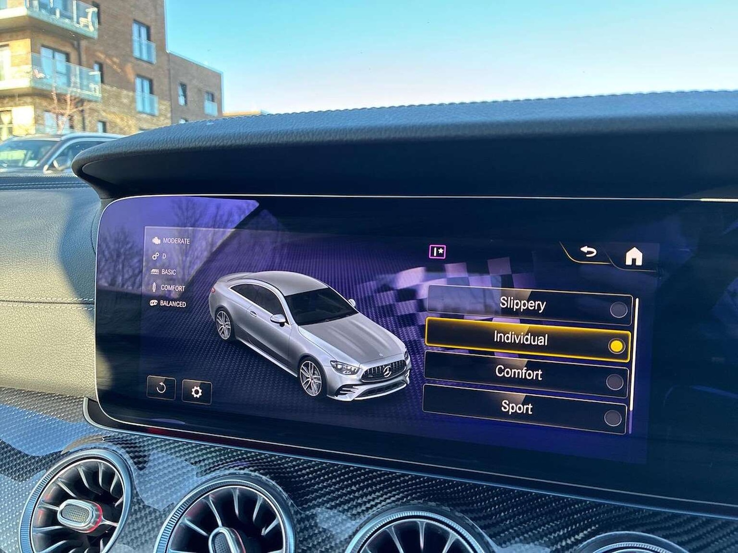 Used Mercedes-Benz E Class 2023 for sale - 77707427: Photo 39