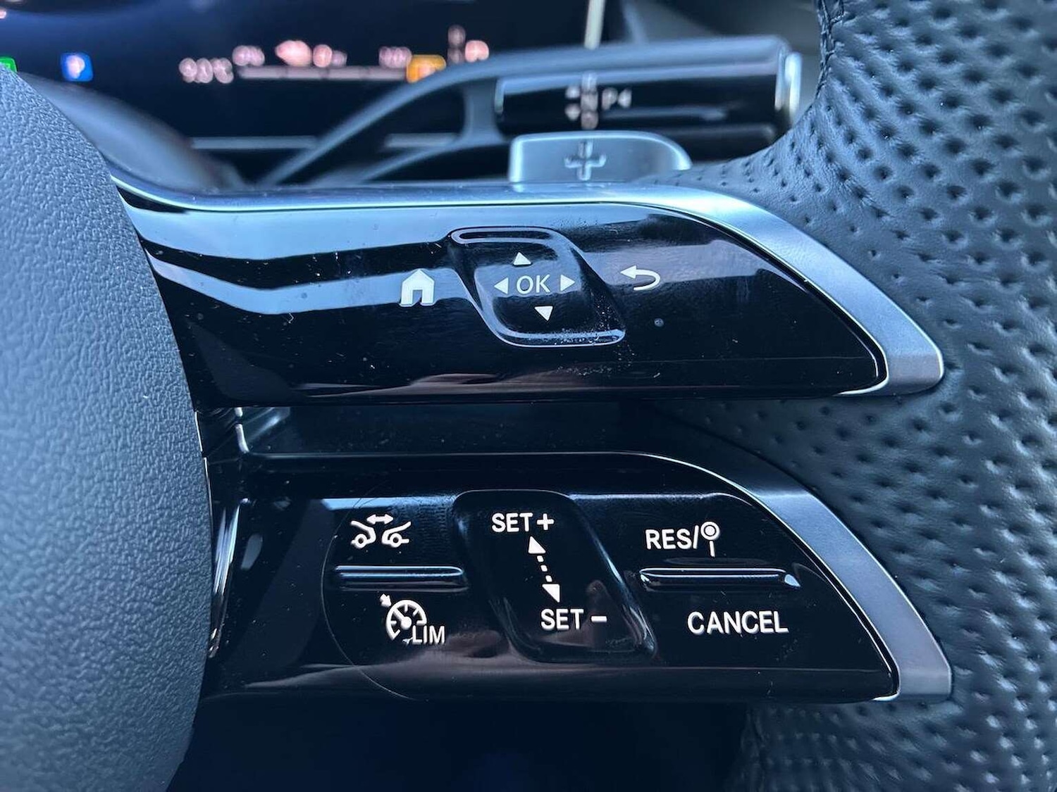 Used Mercedes-Benz GLC 2025 for sale - 77662573: Photo 27