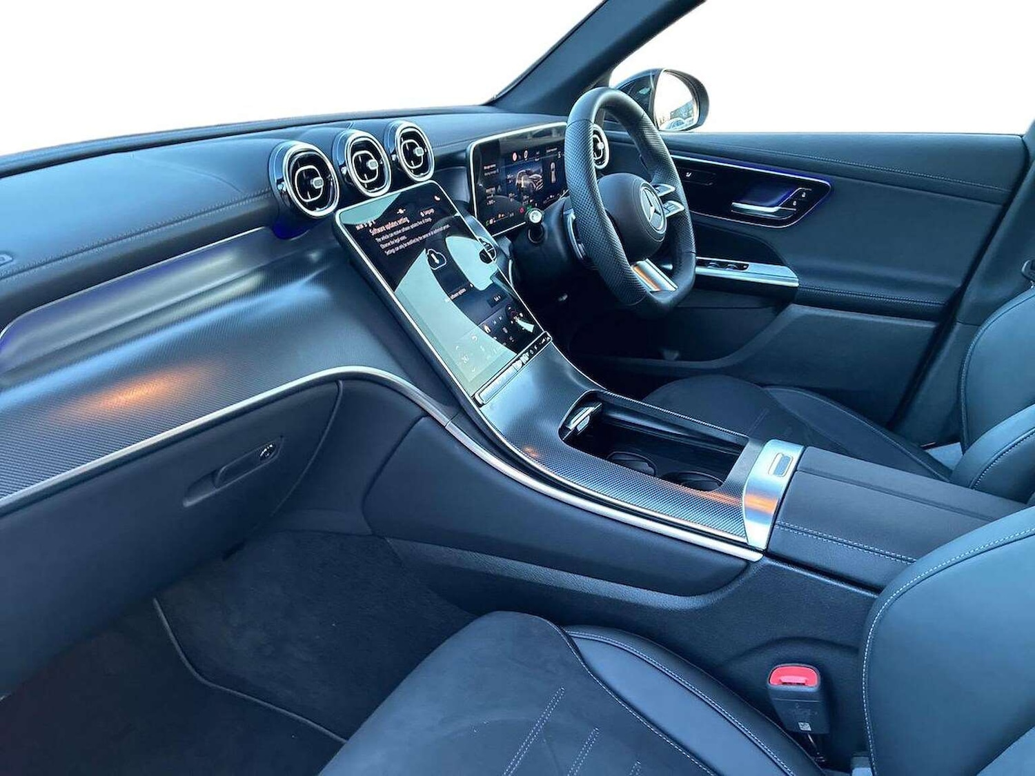 Used Mercedes-Benz GLC 2025 for sale - 77662573: Photo 7