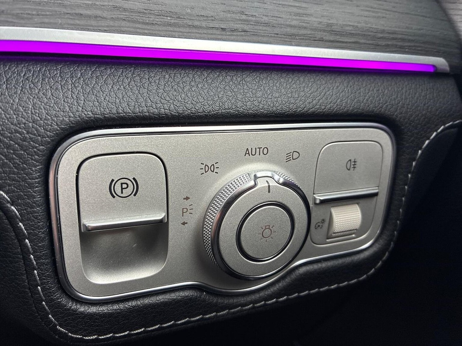 Used Mercedes-Benz GLE 2019 for sale - 76945895: Photo 22