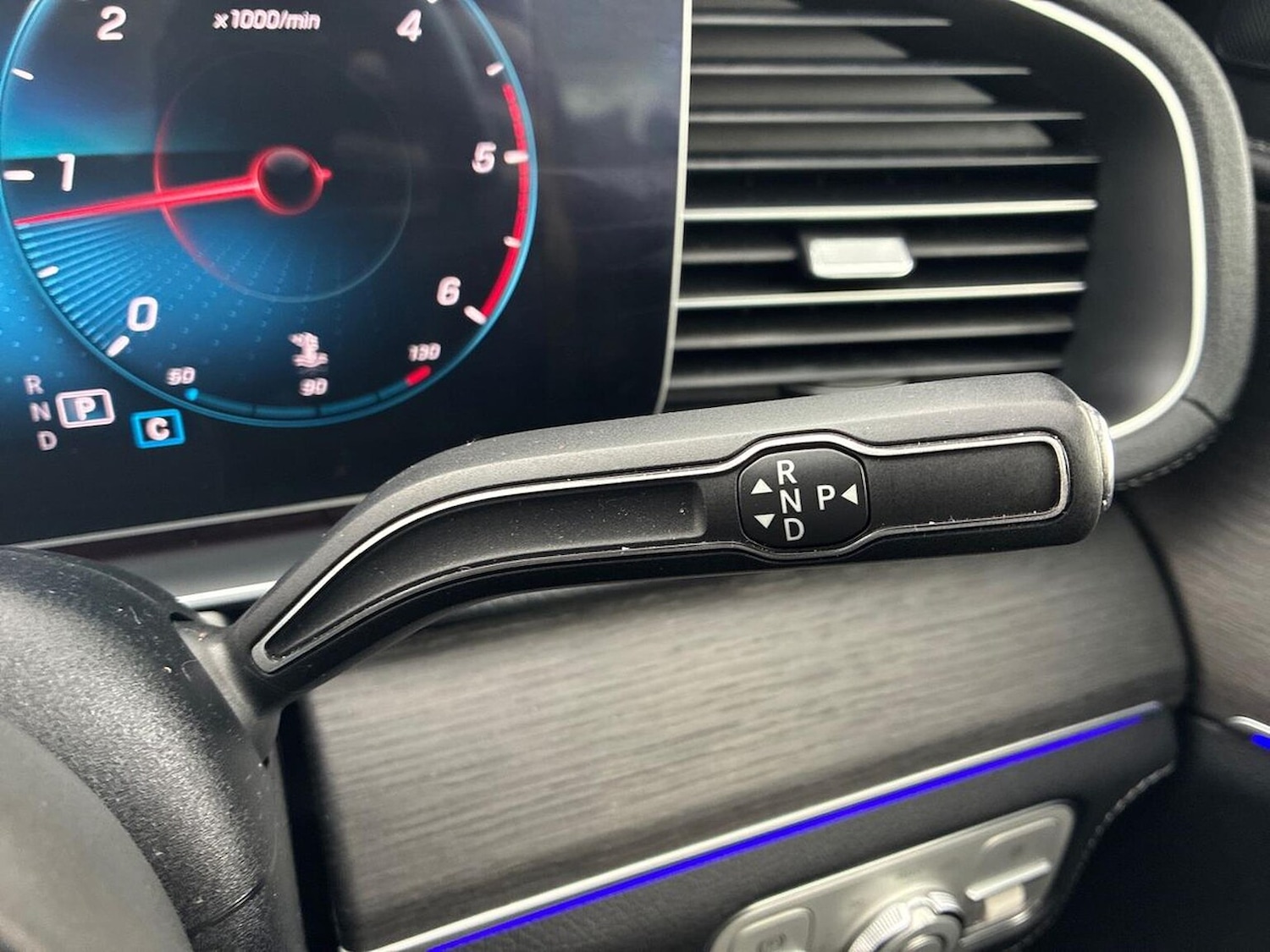 Used Mercedes-Benz GLE 2019 for sale - 76945895: Photo 29