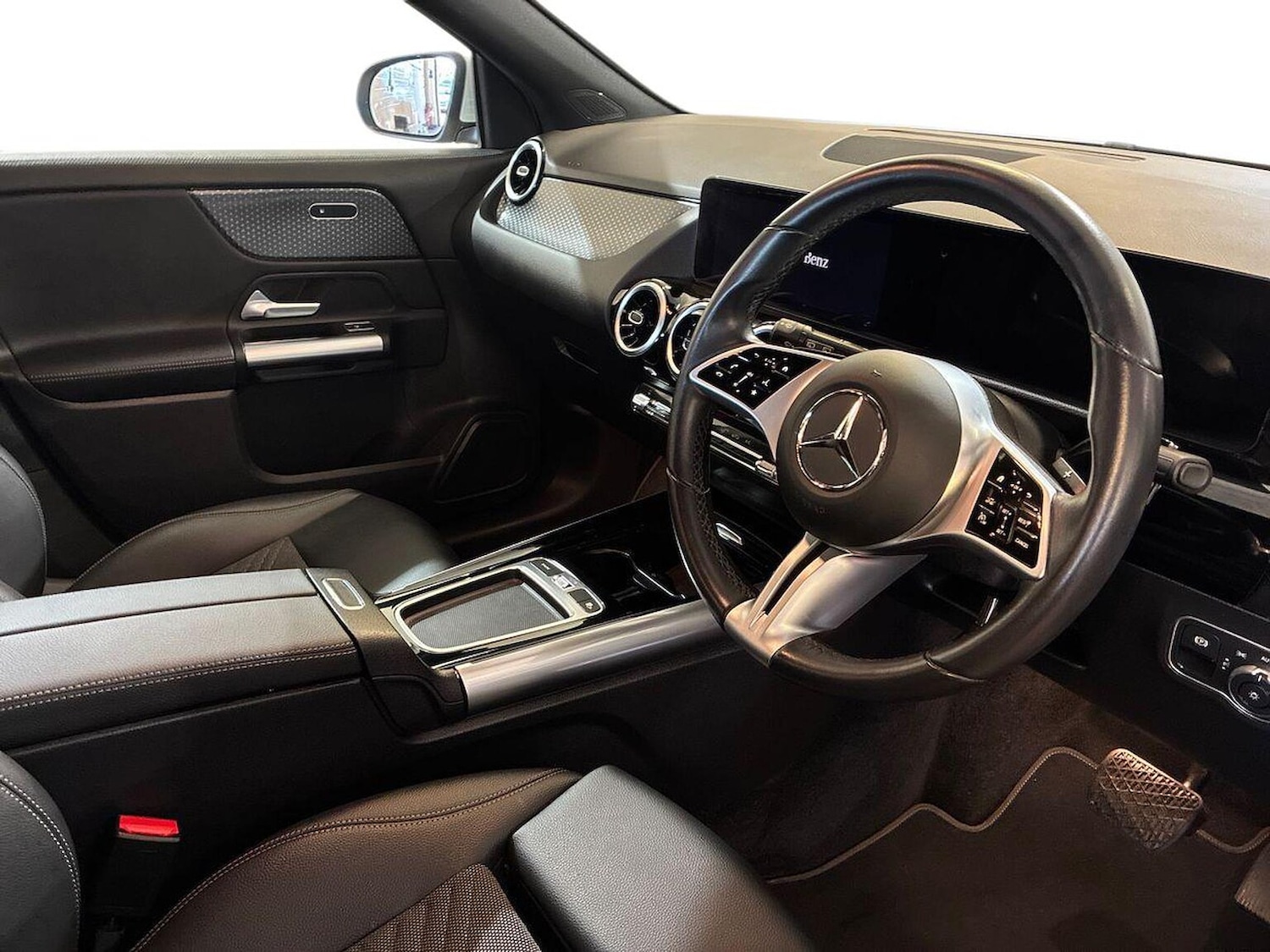 Used Mercedes-Benz GLA 2023 for sale - 76037206: Photo 15