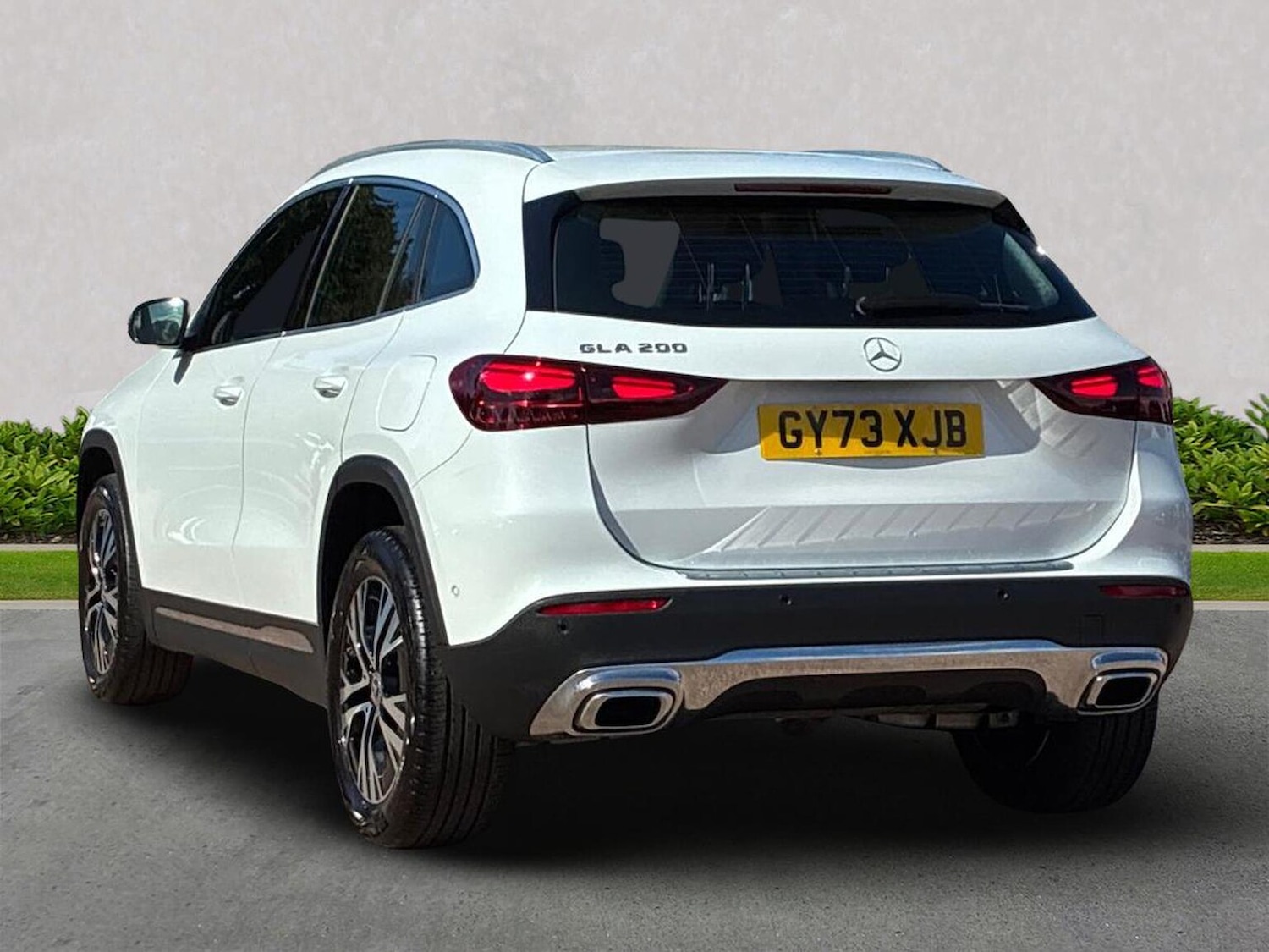 Used Mercedes-Benz GLA 2023 for sale - 76037206: Photo 2