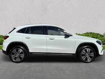 Used Mercedes-Benz GLA 2023 for sale - 76037206: Photo 3