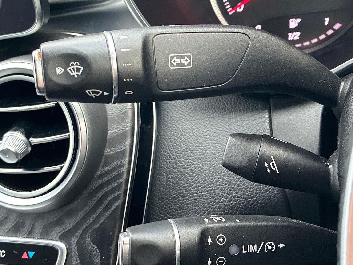 Used Mercedes-Benz C Class 2016 for sale - 76264385: Photo 29