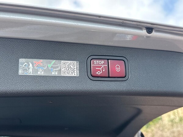 Used Mercedes-Benz E-Class 2025 for sale - 76174256: Photo 39