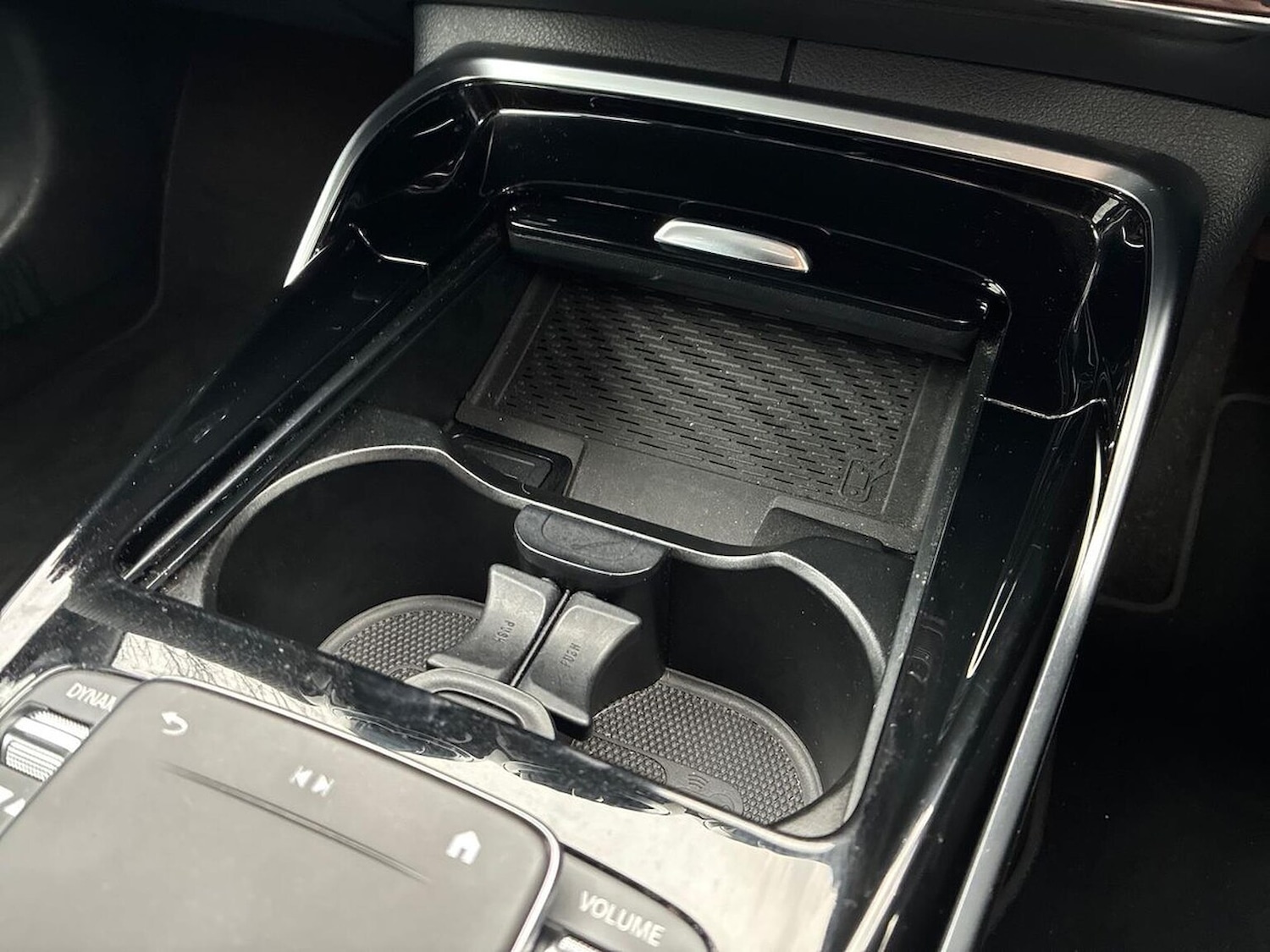 Used Mercedes-Benz A-Class 2020 for sale - 76945896: Photo 32