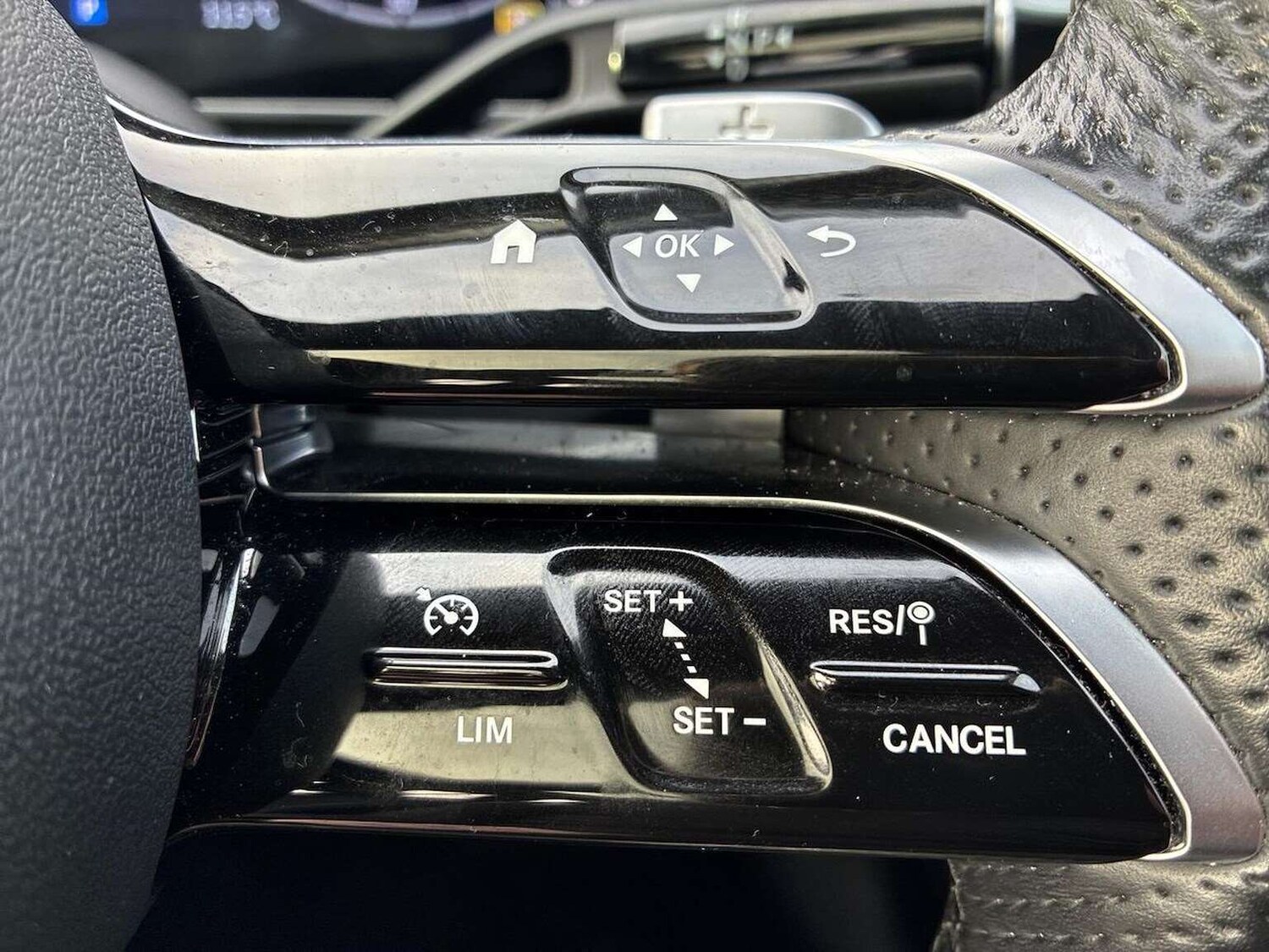 Used Mercedes-Benz C Class 2023 for sale - 77845357: Photo 27