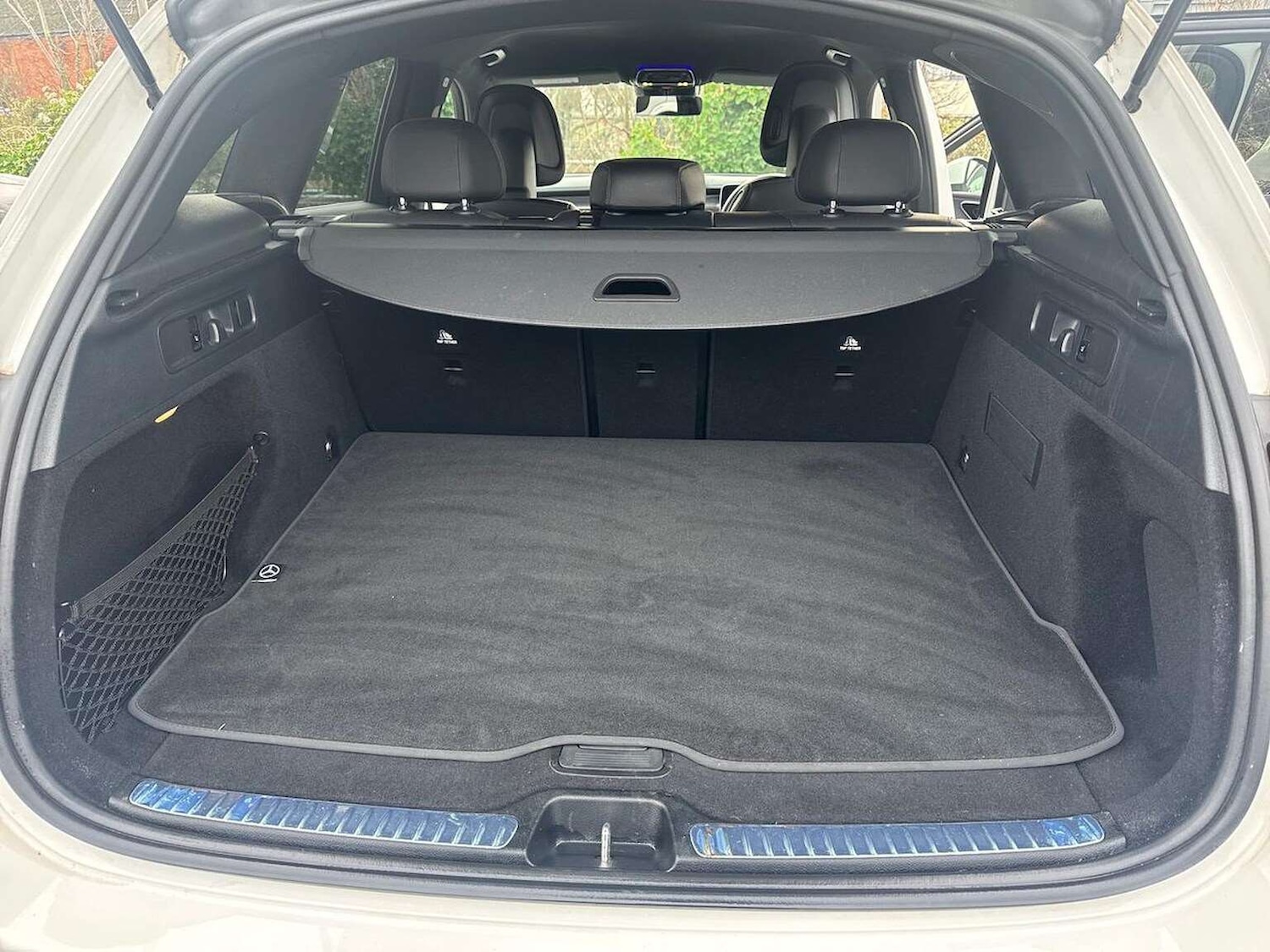 Used Mercedes-Benz GLC 2024 for sale - 77568651: Photo 17