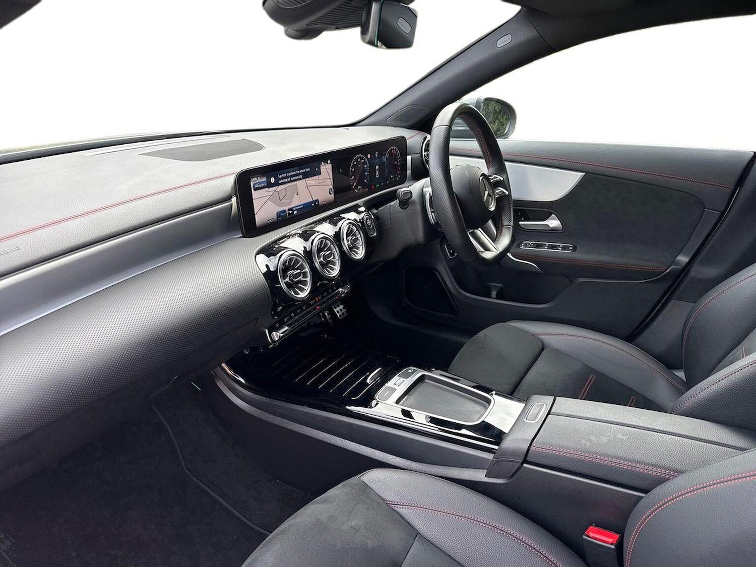 Used Mercedes-Benz CLA 2024 for sale - 76174250: Photo 7
