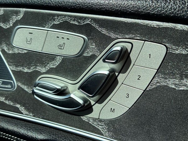 Used Mercedes-Benz CLS 2018 for sale - 76170702: Photo 30