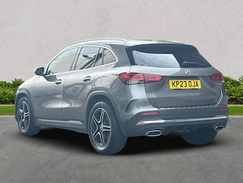 Used Mercedes-Benz GLA 2023 for sale - 76206029: Photo 2