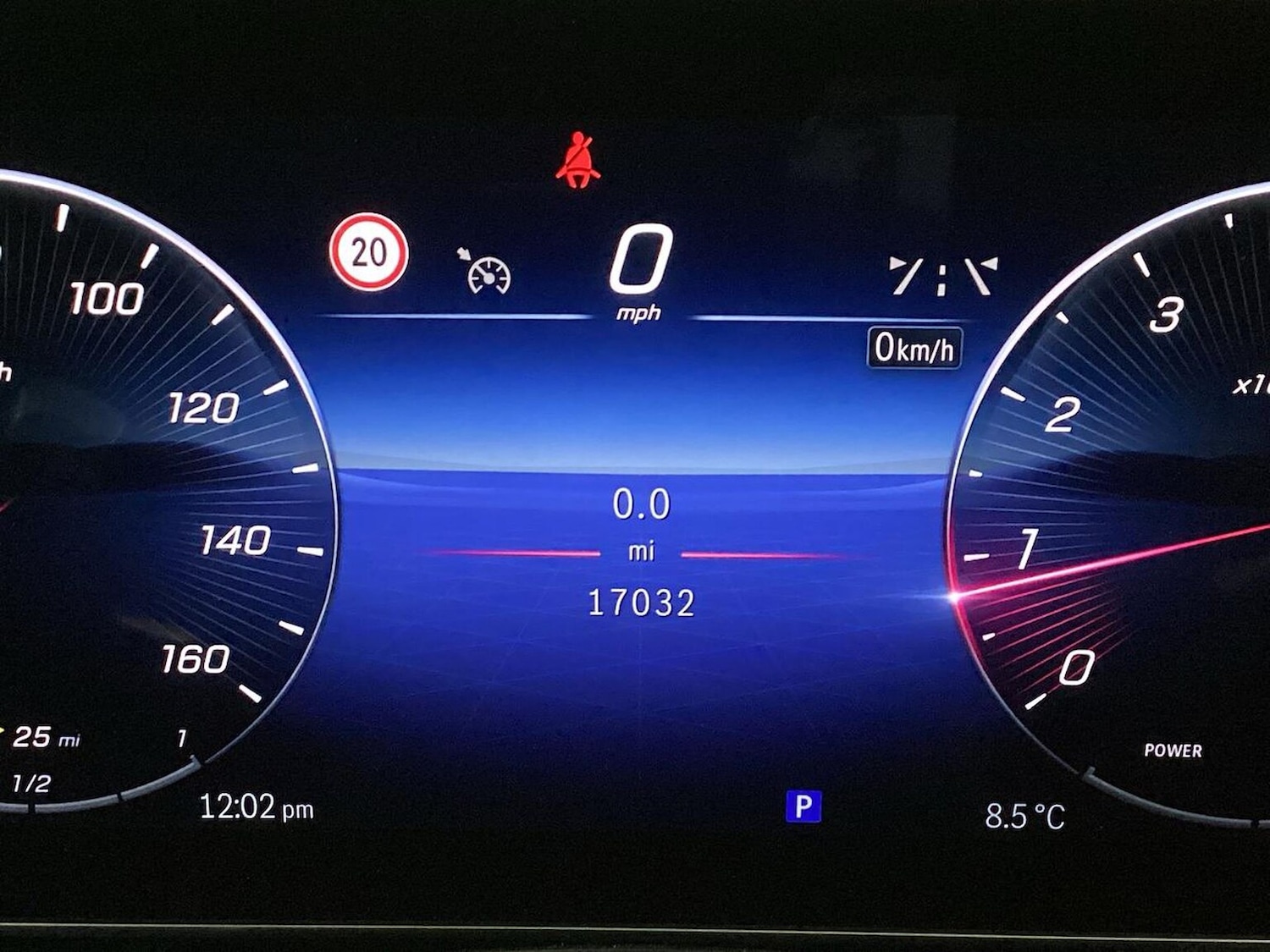 Used Mercedes-Benz GLC 2024 for sale - 76578295: Photo 12