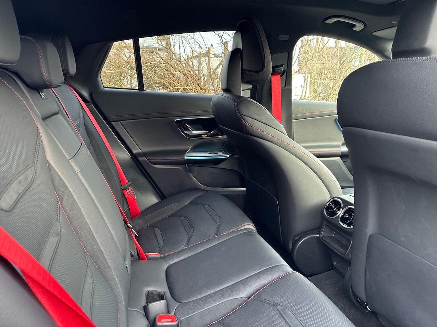 Used Mercedes-Benz GLC 2024 for sale - 77056863: Photo 18