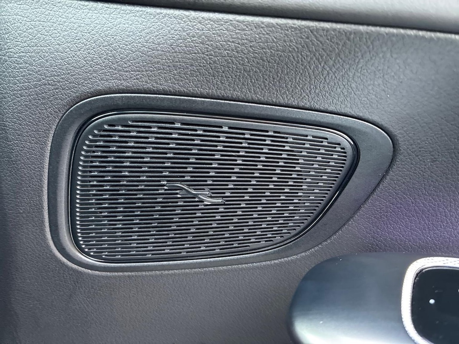 Used Mercedes-Benz GLC 2024 for sale - 77056863: Photo 33