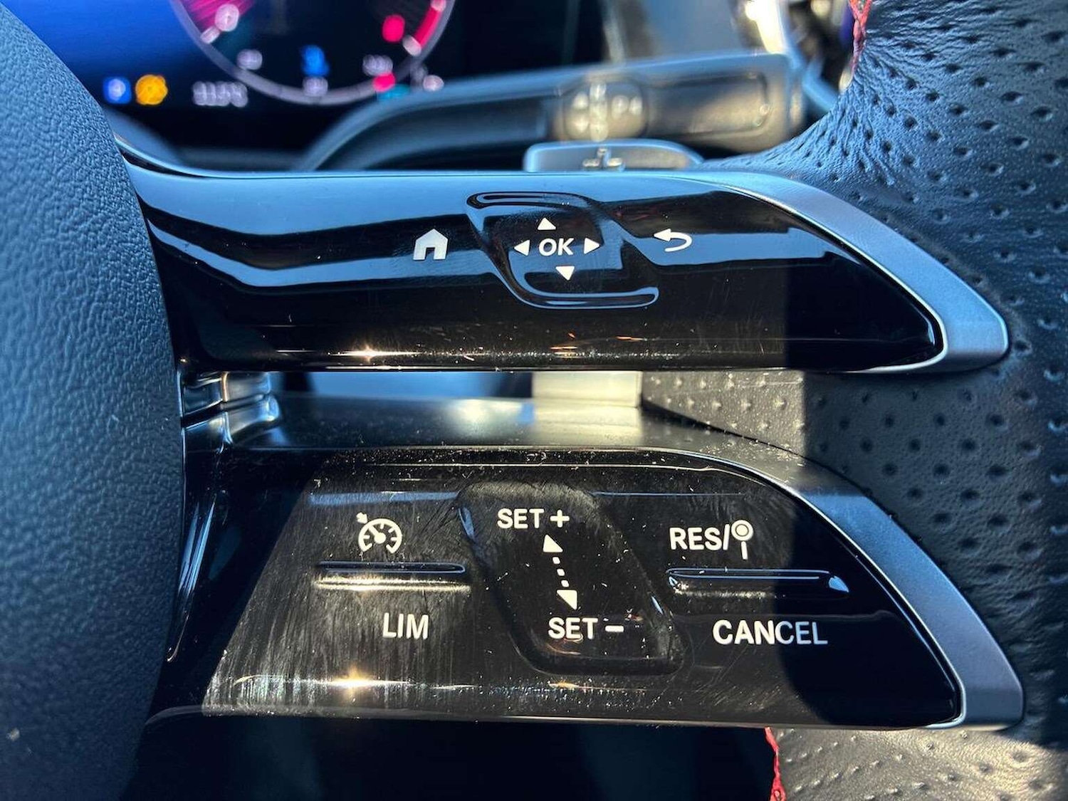 Used Mercedes-Benz GLB 2024 for sale - 77707457: Photo 27