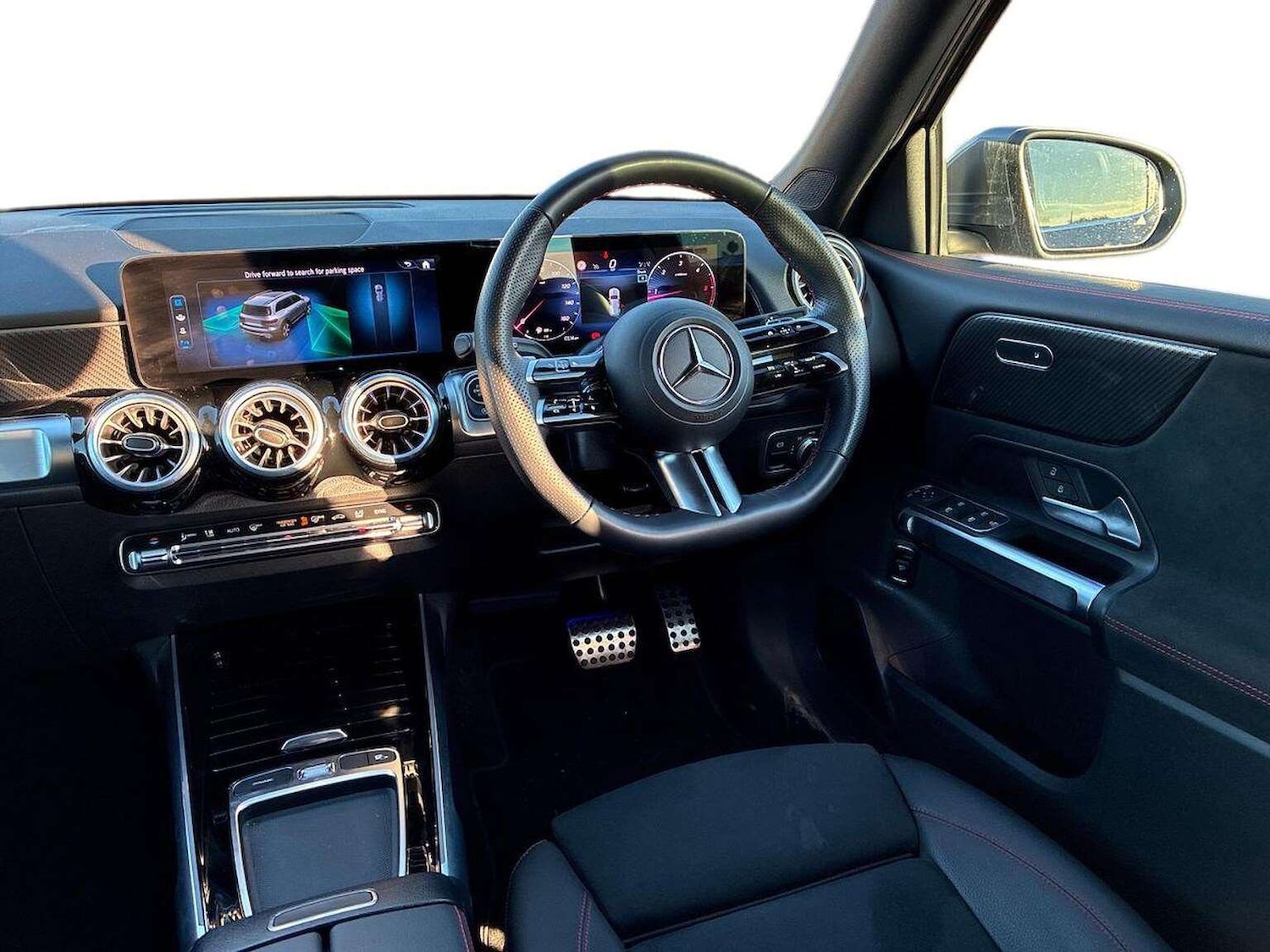 Used Mercedes-Benz GLB 2024 for sale - 77707457: Photo 9