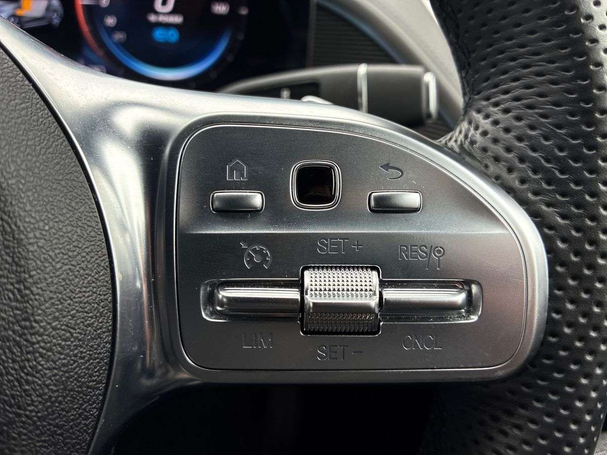 Used Mercedes-Benz EQC 2023 for sale - 78098332: Photo 27