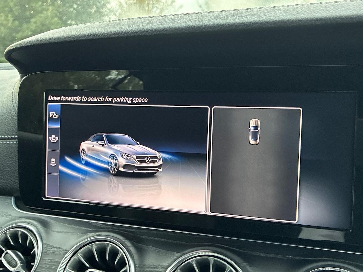 Used Mercedes-Benz E Class 2019 for sale - 76490565: Photo 2