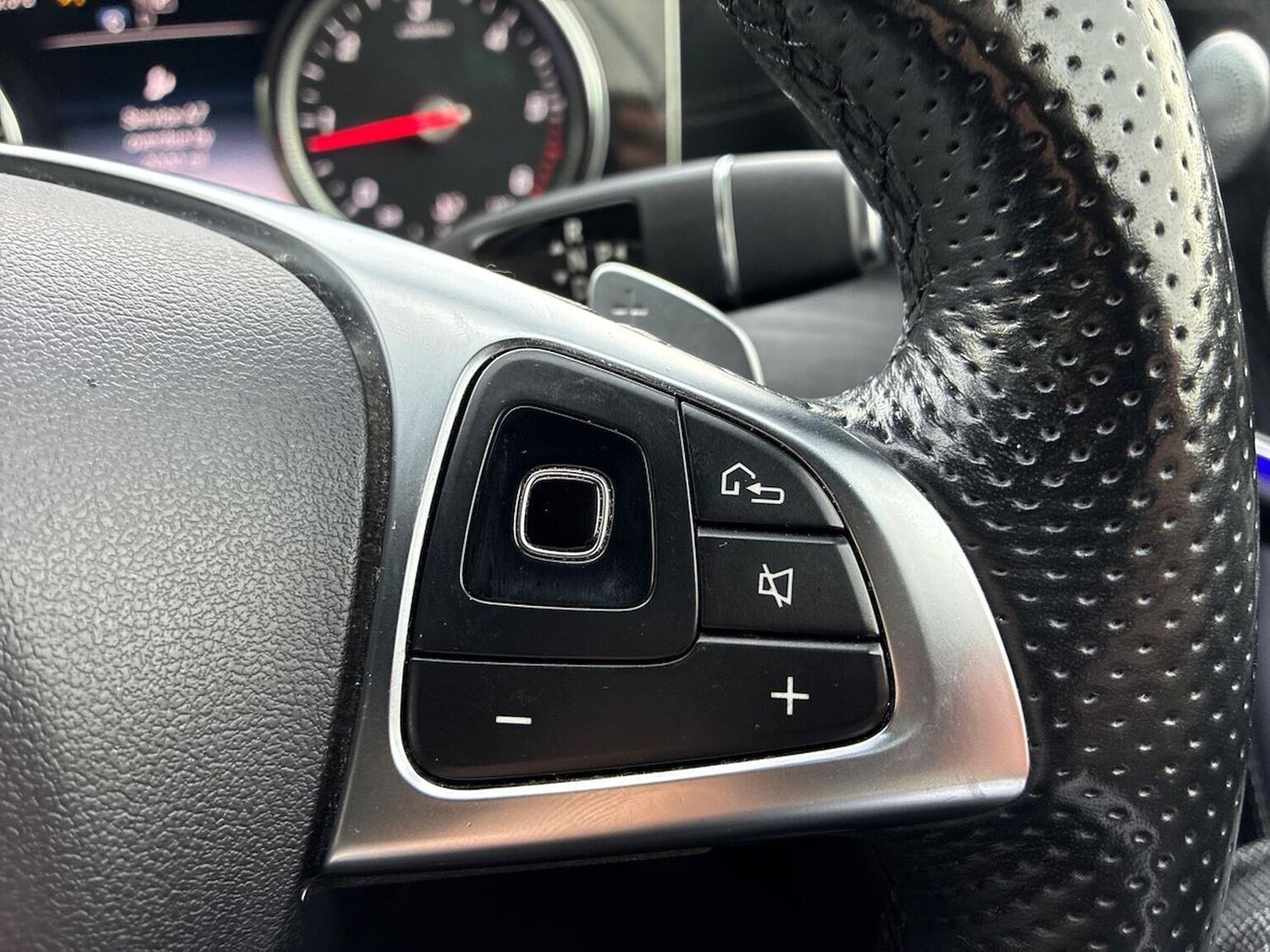 Used Mercedes-Benz E Class 2019 for sale - 76490565: Photo 28