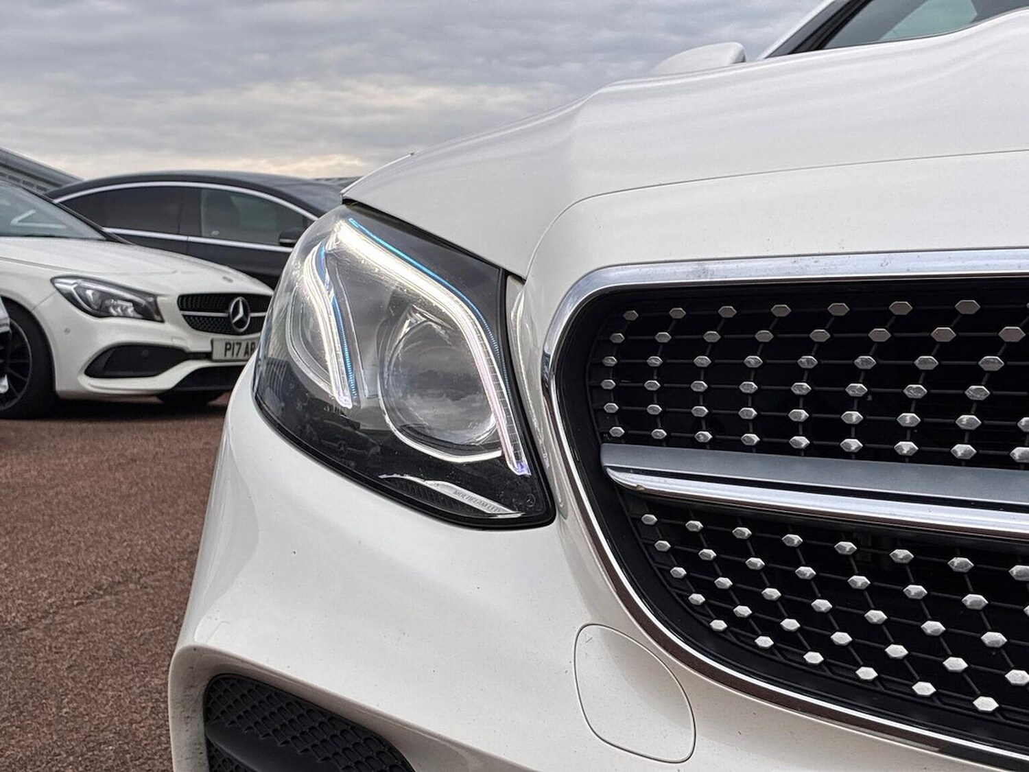 Used Mercedes-Benz E Class 2019 for sale - 76490565: Photo 35